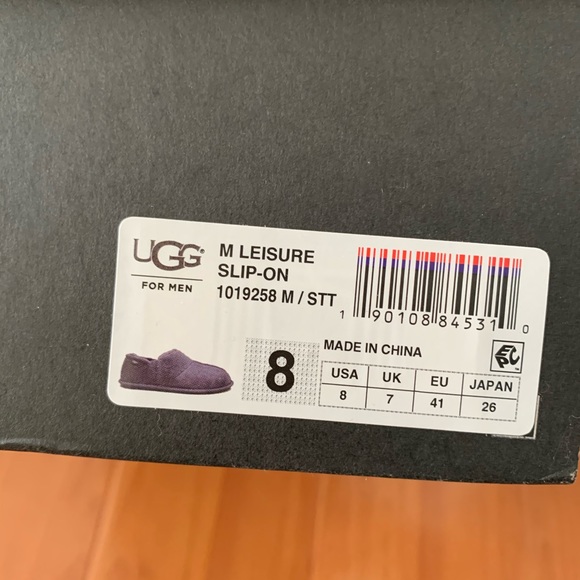 Ugg men’s leisure slip on - Picture 6 of 6